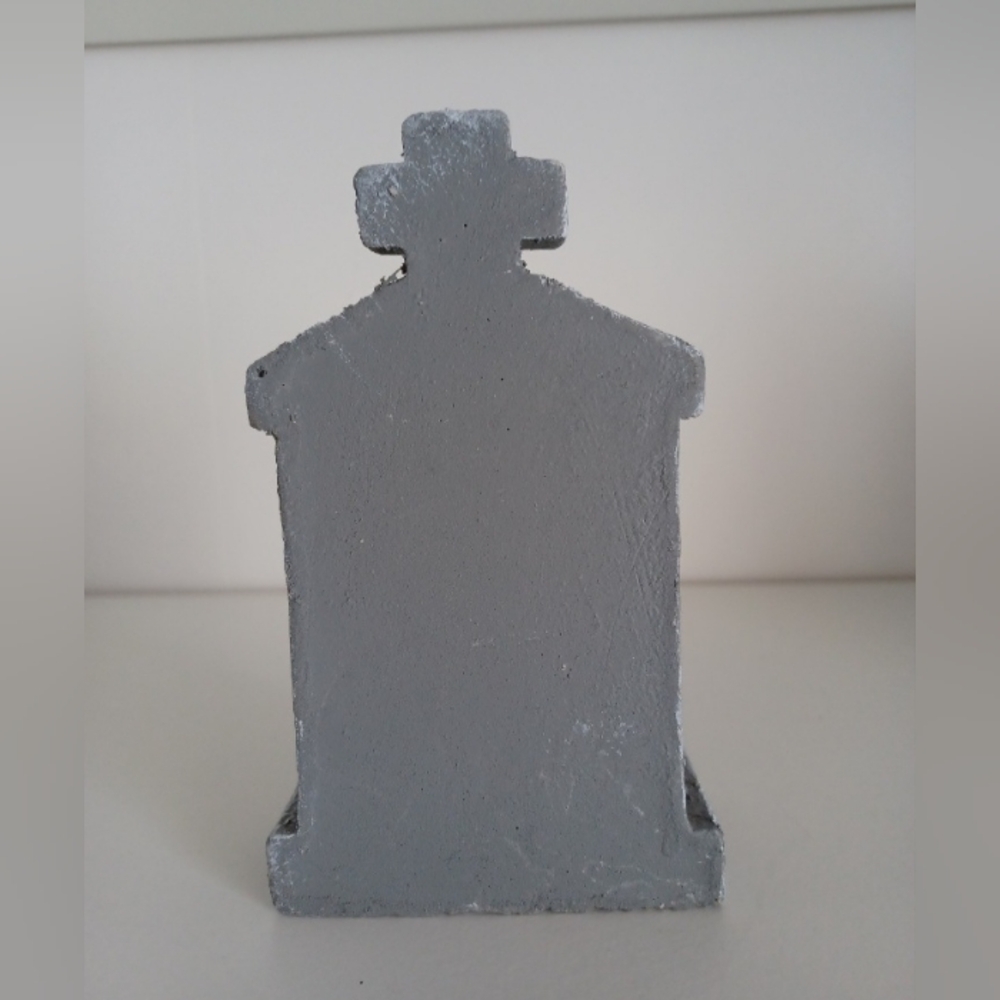 Ben Better Small Halloween Gravestone  Decor Piece - Picture 3 of 7